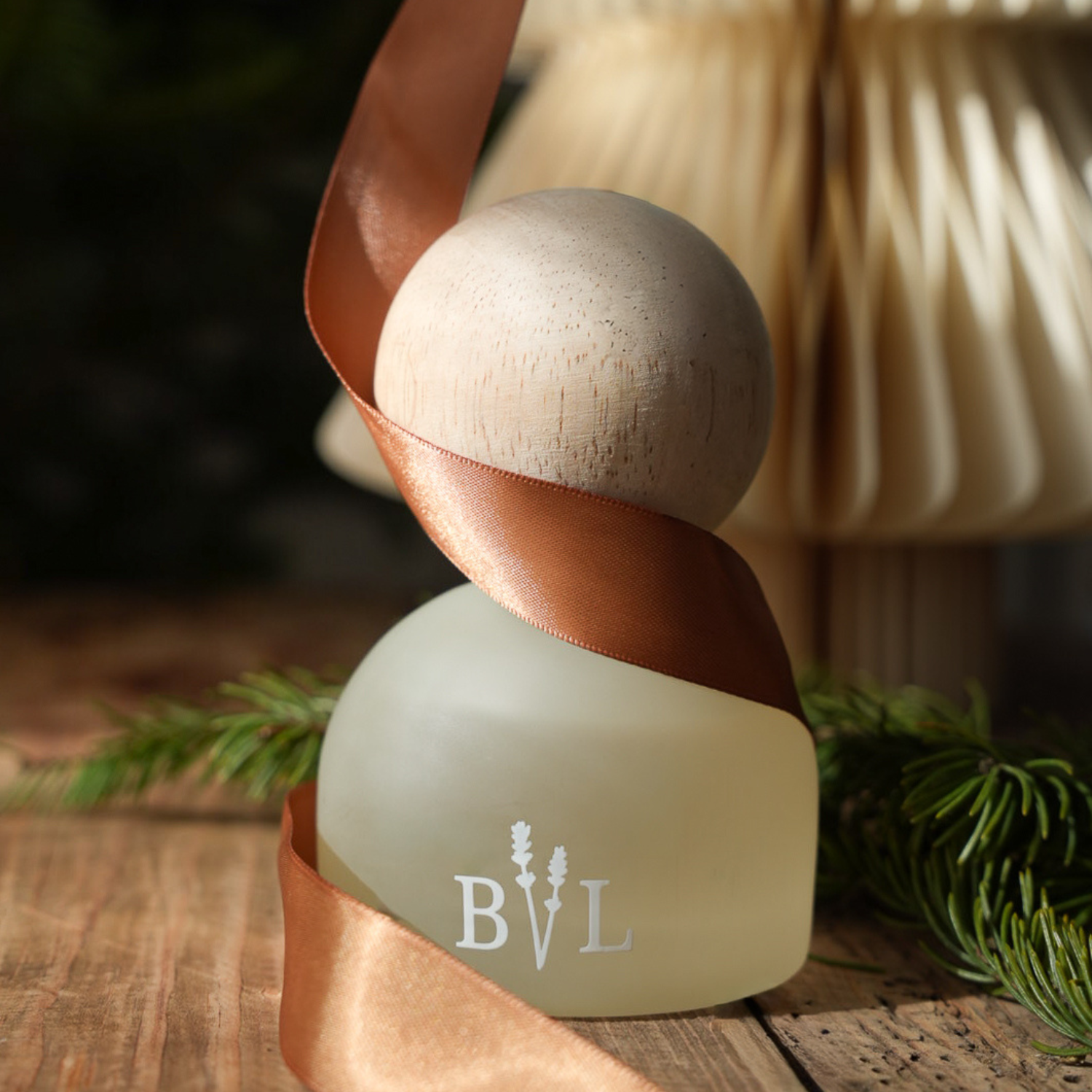 Idée-cadeau diffuseur à bouchon de bois naturel lavande et vanille entreprise québécoise