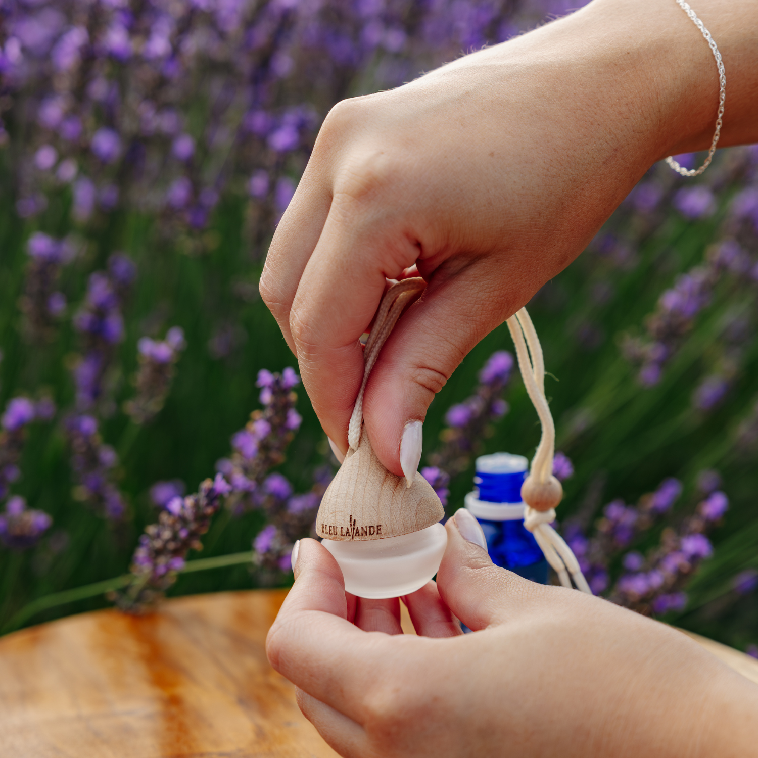 Mini diffuseur d'huiles essentielles Goutte de Bleu Lavande