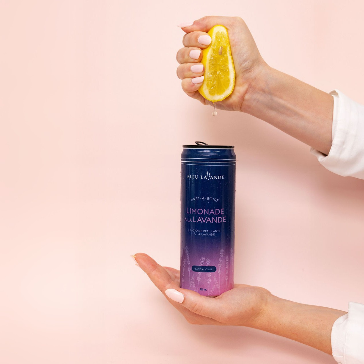 Boisson au citron et à la lavande