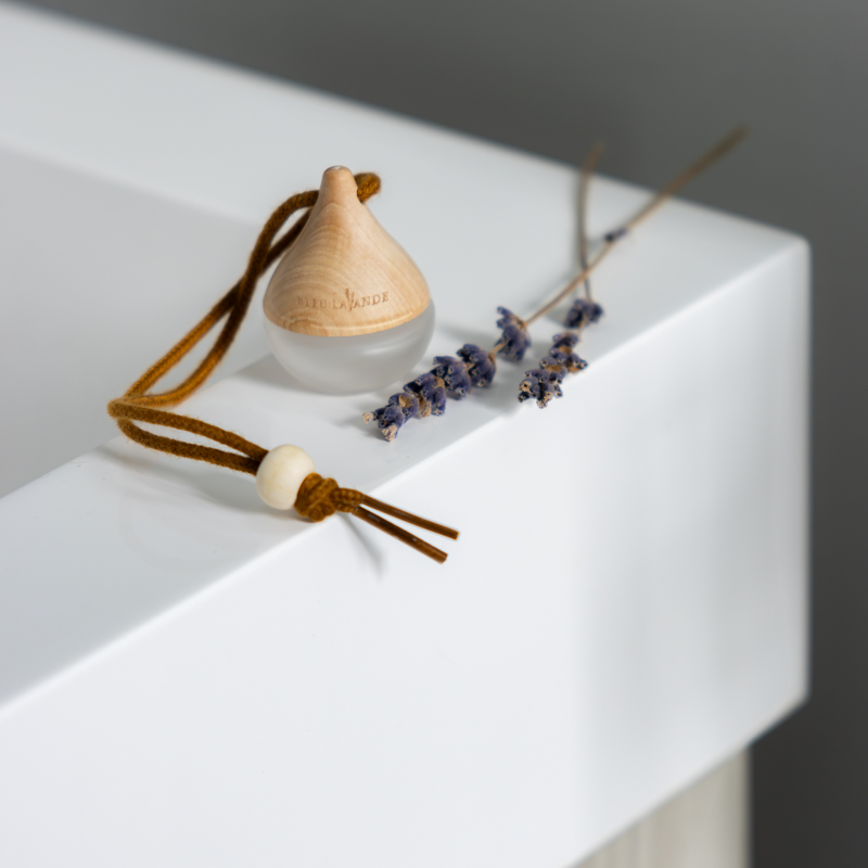 Pendentif Diffuseur De Parfum - Modèle "Goutte Éclair" - Arcane Paris - Occasion