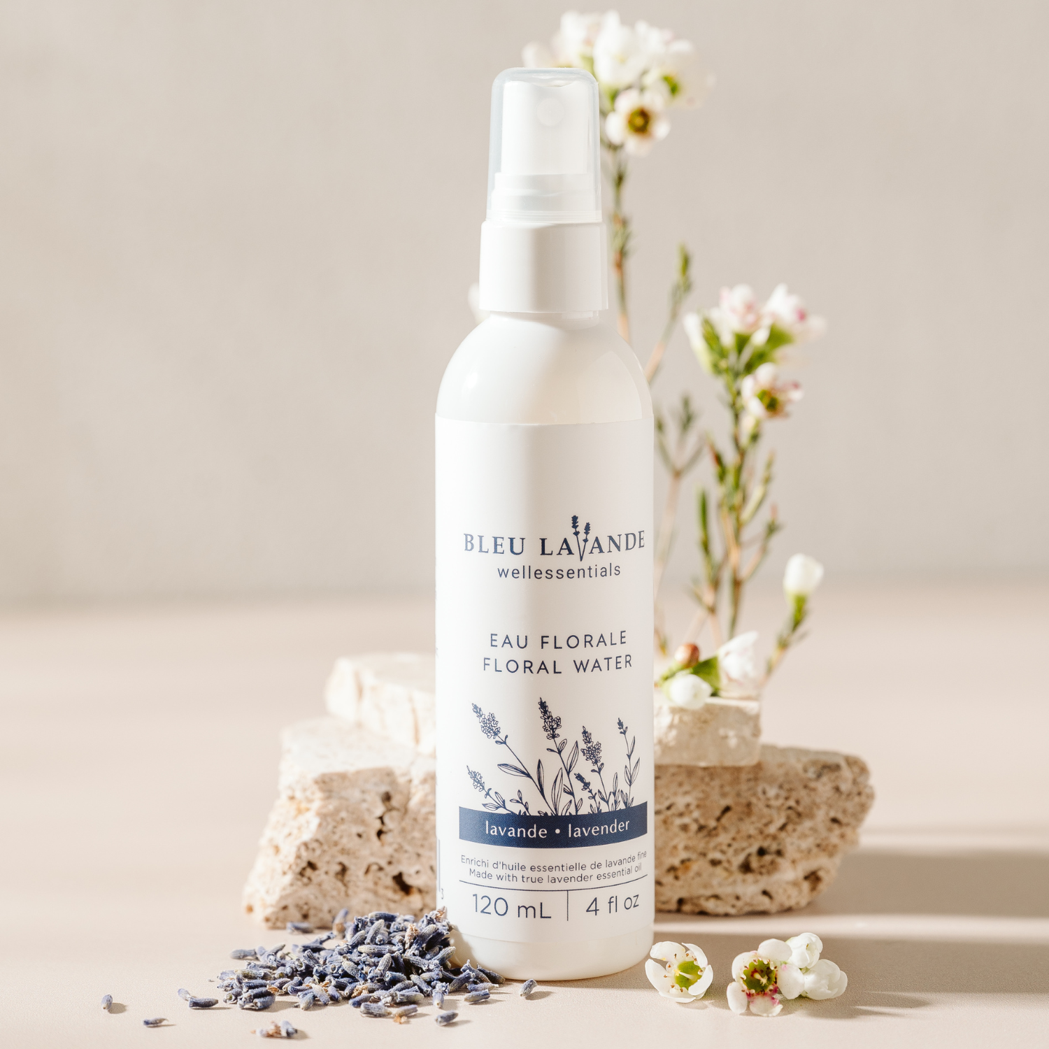 Eau florale enrichie d'huile essentielle de lavande fine certifiée