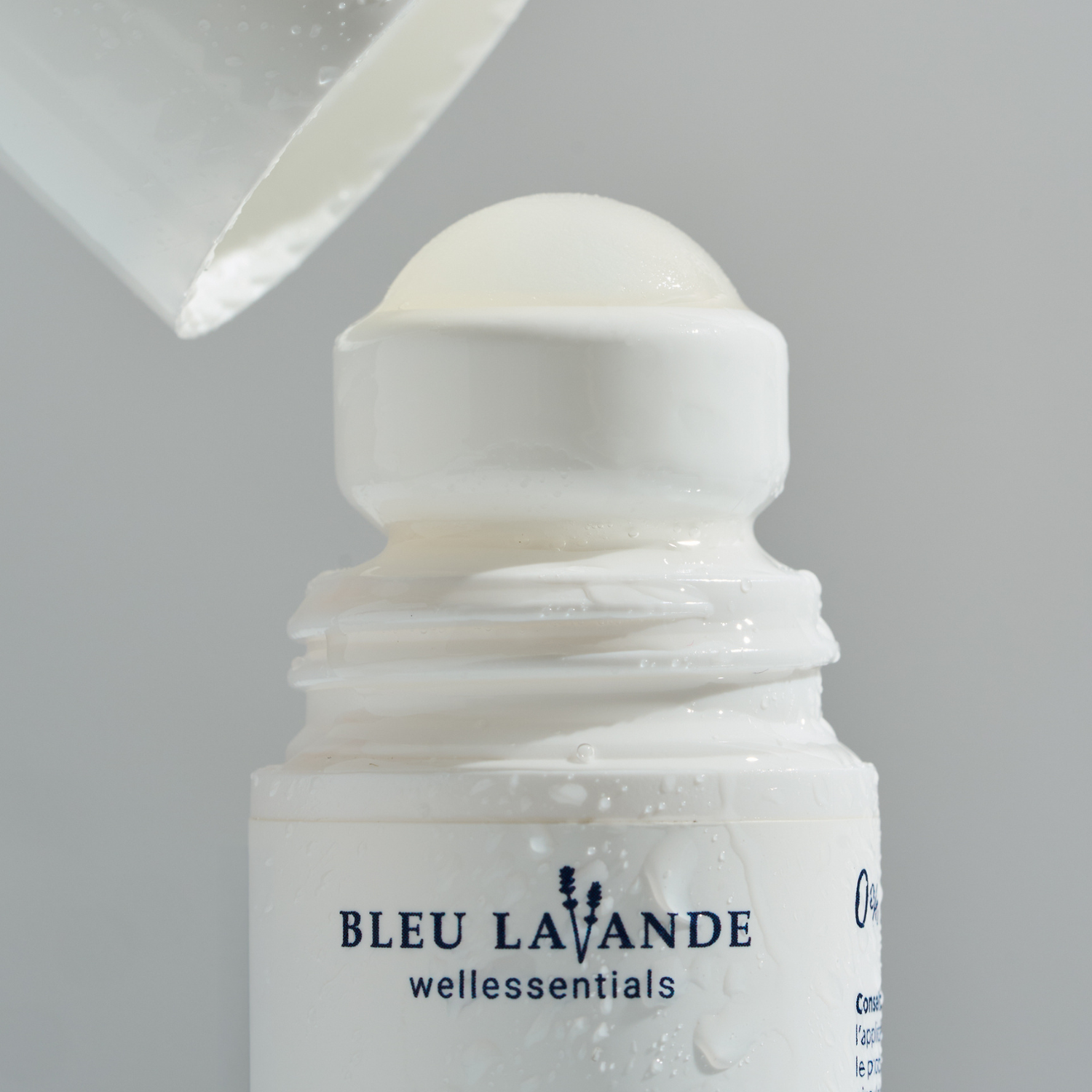 Gel intense en application à bille de 60 ml de Bleu Lavande